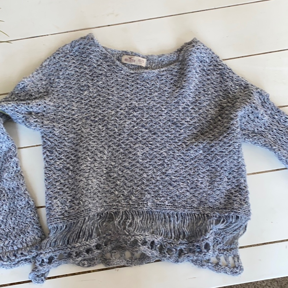 Hollister sweater